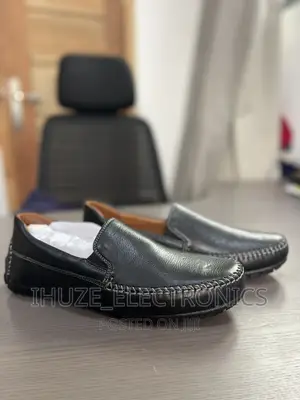 Johnston and Murphy Loafer (Size 44)
