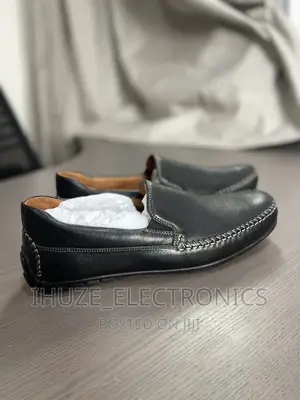 Johnston and Murphy Loafer (Size 44)