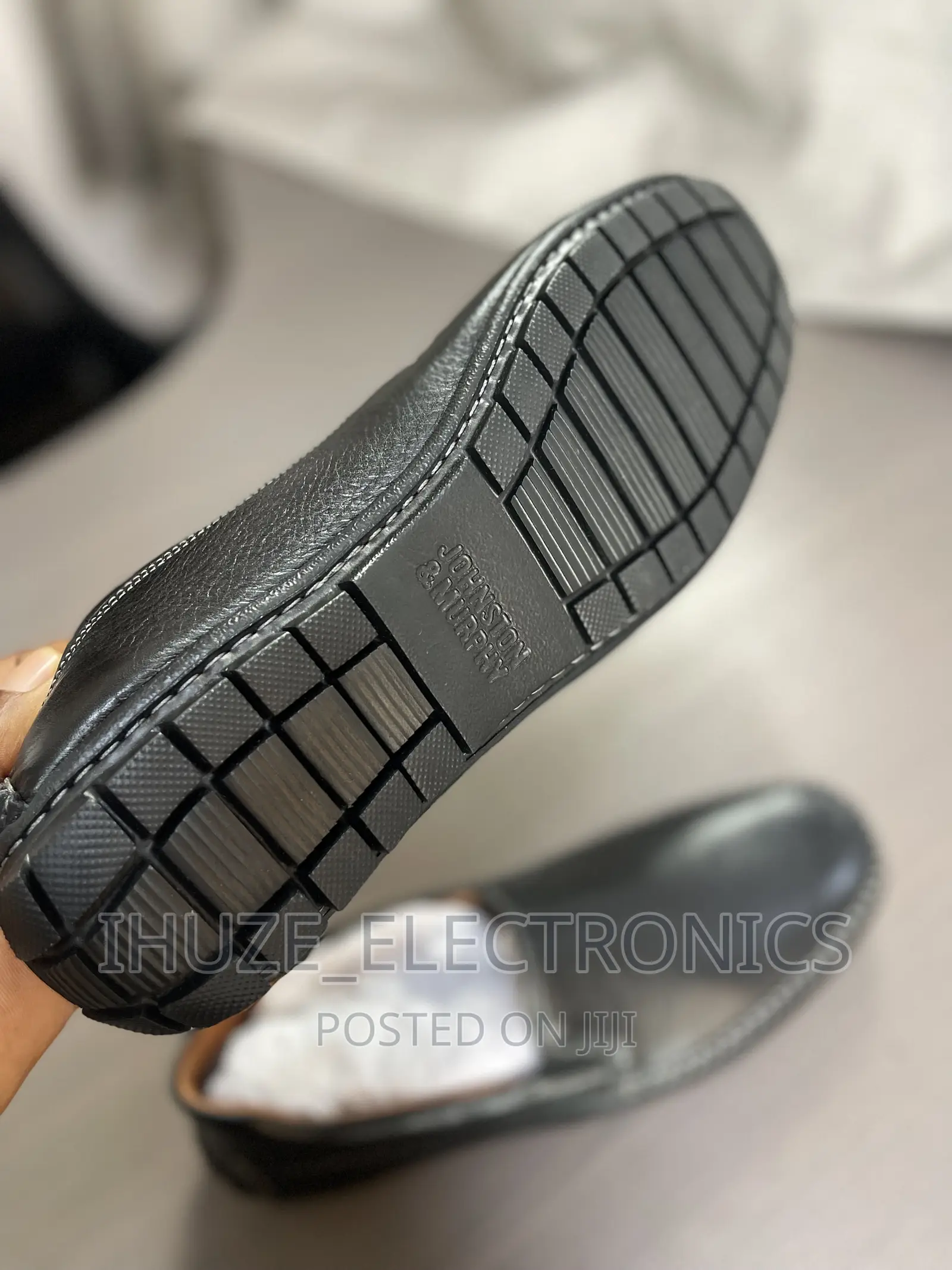 Johnston and Murphy Loafer (Size 44)