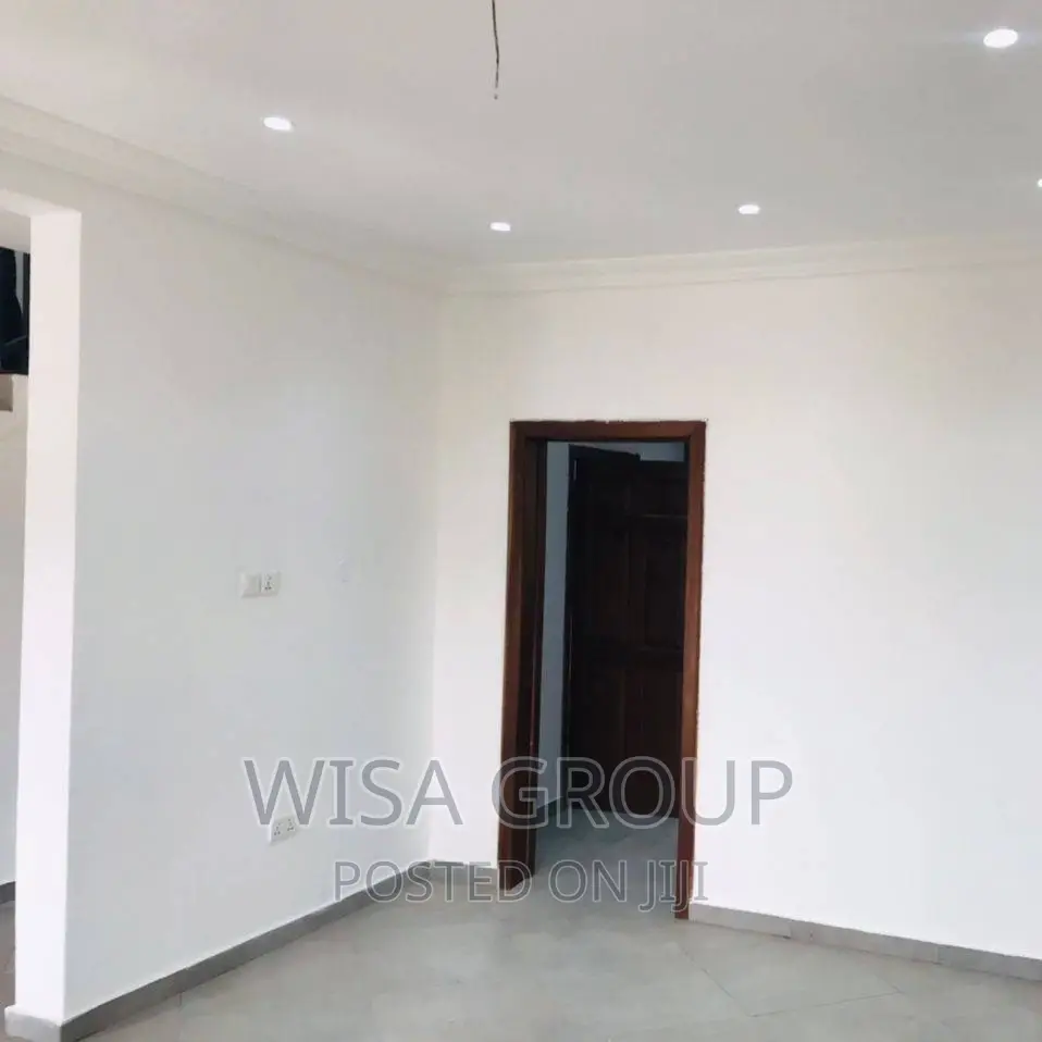 2bdrm Duplex in Wisa Groups, Accra Metropolitan for rent