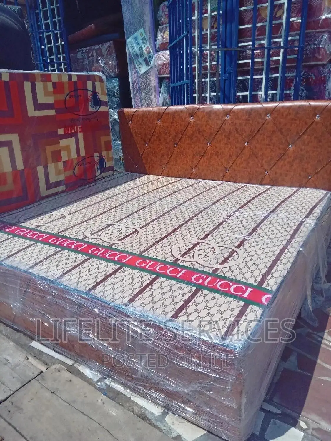 Stylish Bed Inbuilt King Size