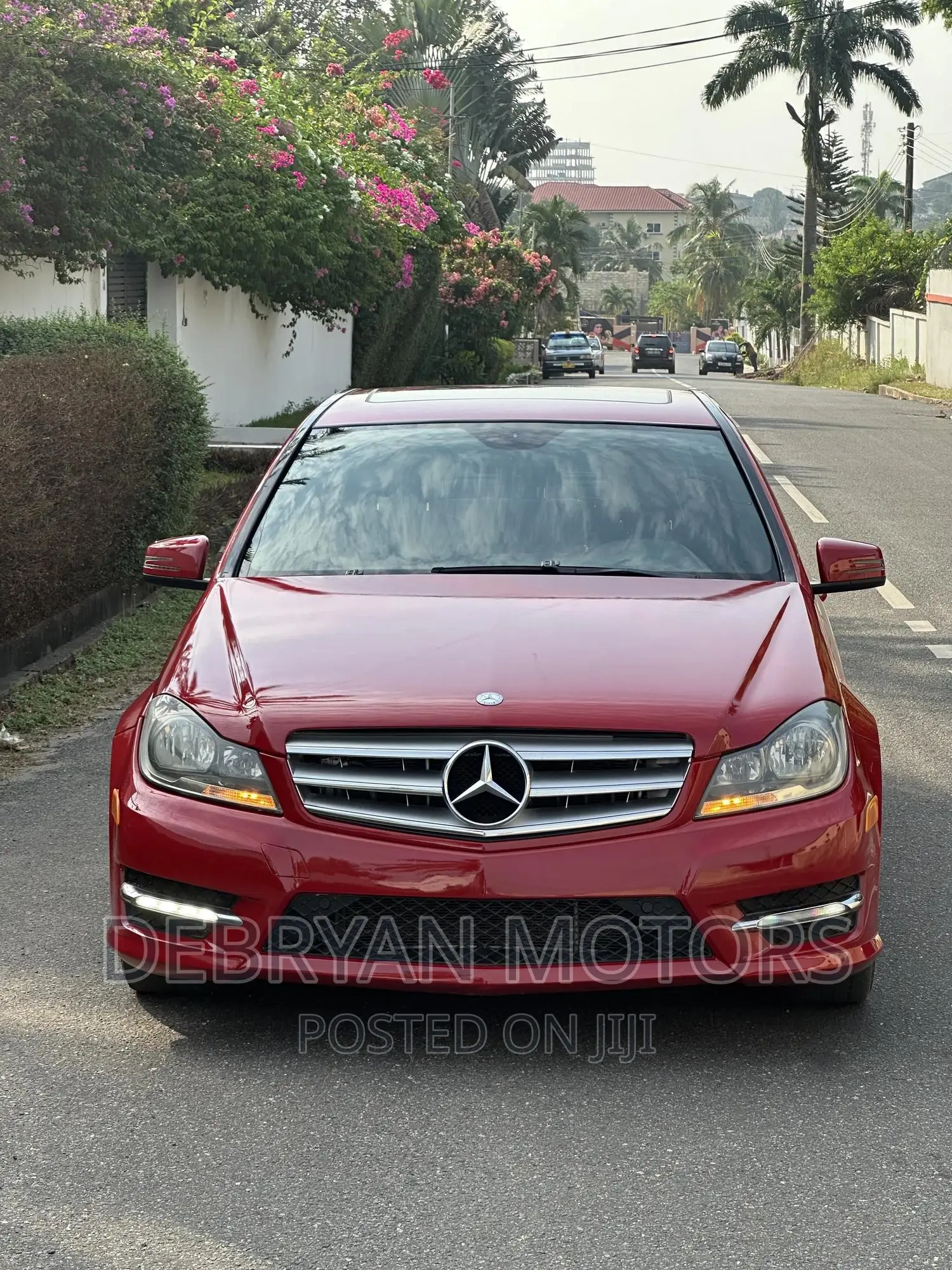 Mercedes-Benz C250 2012 Red