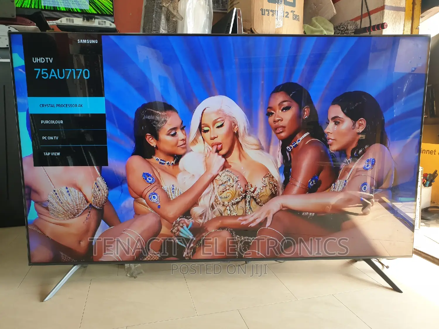 Crystal Uhd 75"Samsung Smart Satellite Tv