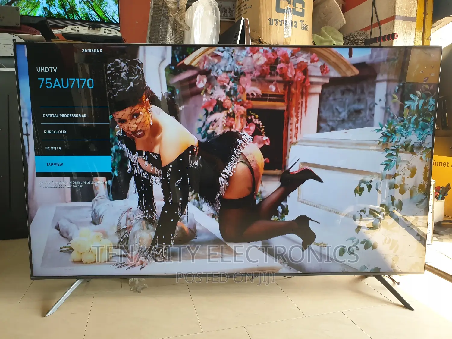 Crystal Uhd 75"Samsung Smart Satellite Tv
