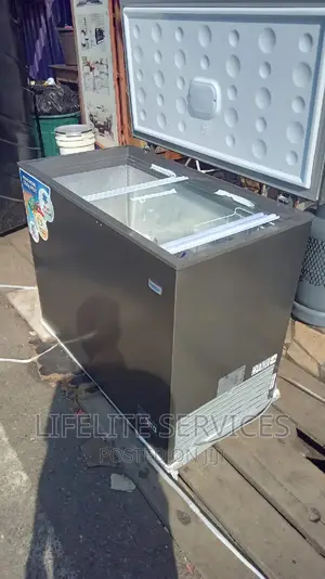 Nasco Chest Freezer 244 Ltres