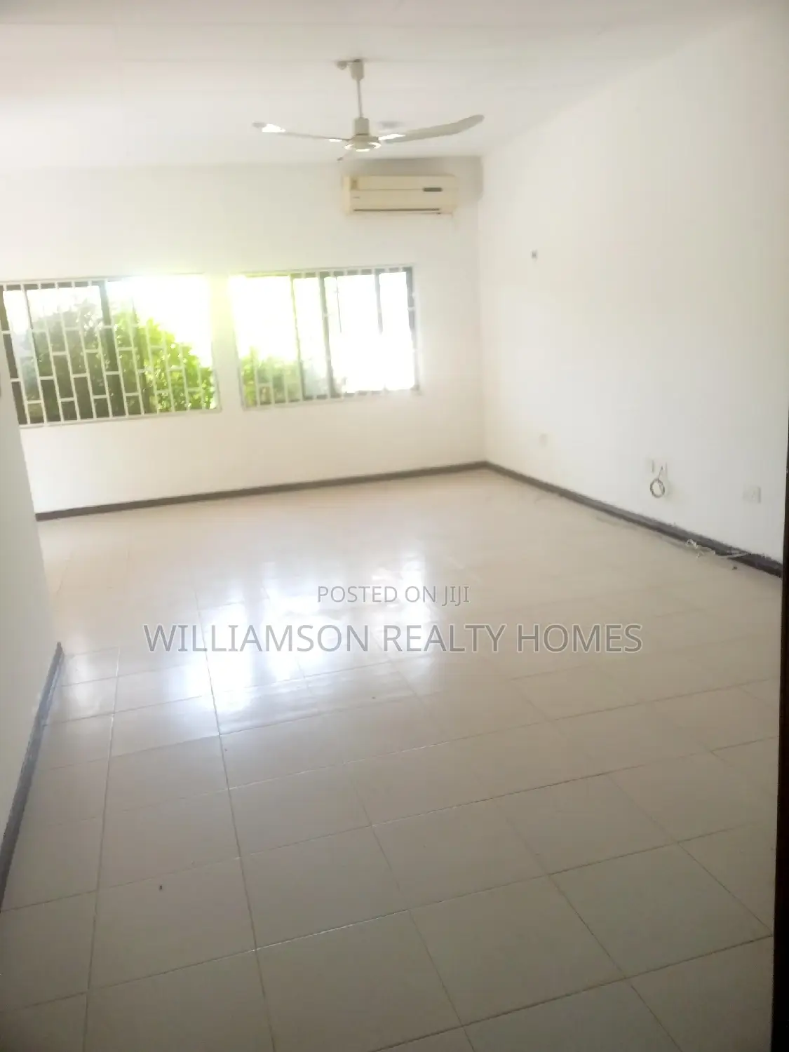 3bdrm House in Hfc Estate, Spintex for rent