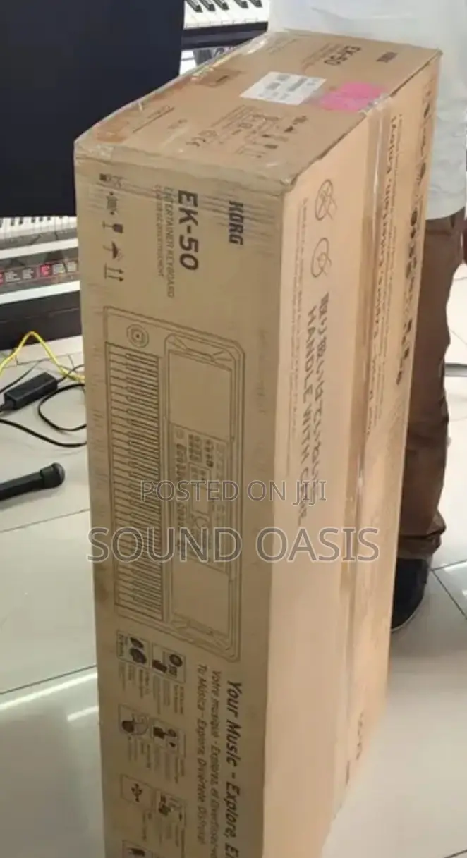 Korg EK-50 61-Key Arranger Keyboard With Bag Stand
