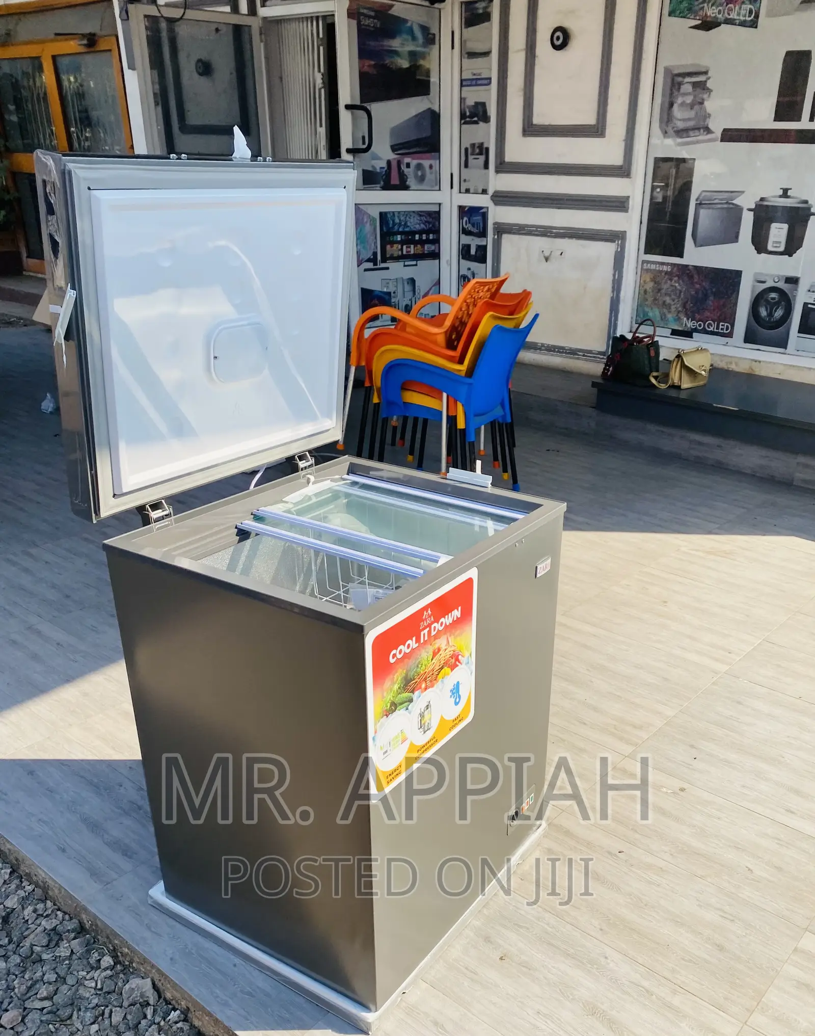 Lovely Zara 200cf Single Door Chest Freezer(144ltr).