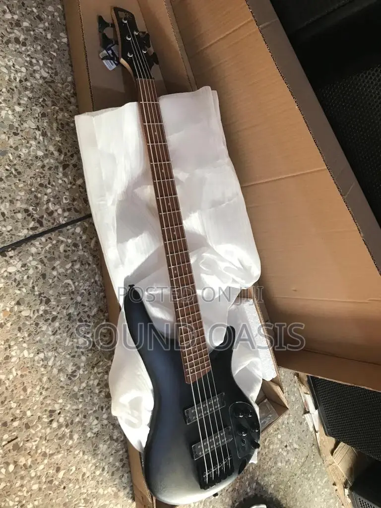 Ibanez SR505BM Soundgear 5-String Bass, Black