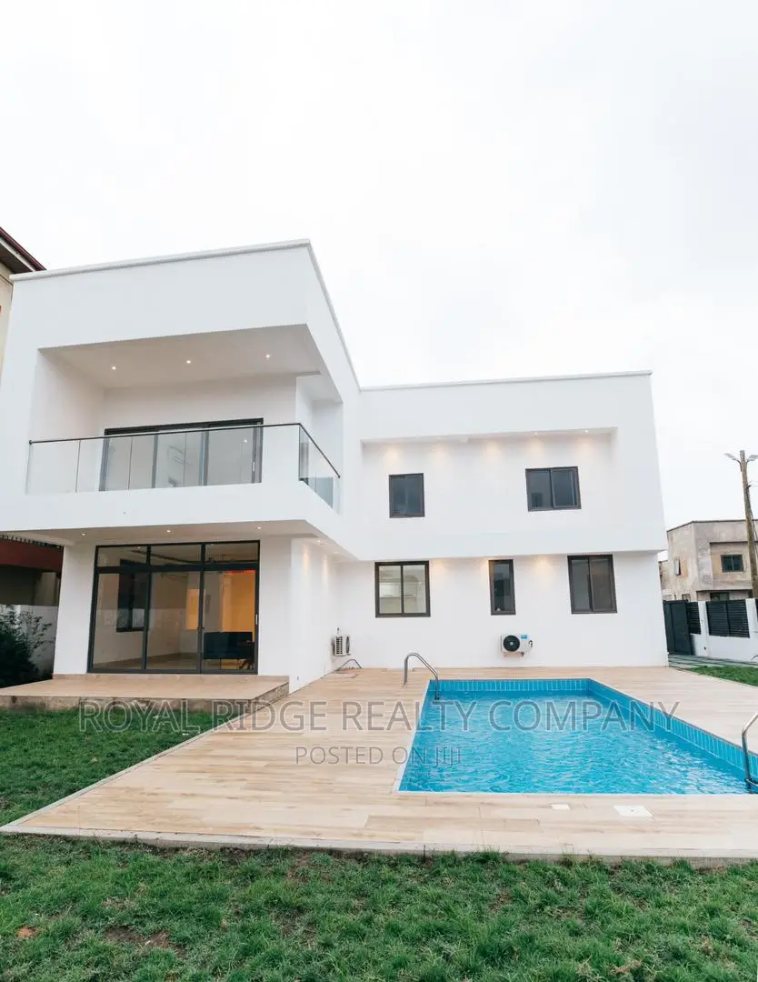 4bdrm Townhouse/Terrace in East Legon, Accra Metropolitan for sale