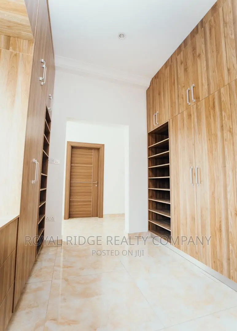 4bdrm Townhouse/Terrace in East Legon, Accra Metropolitan for sale