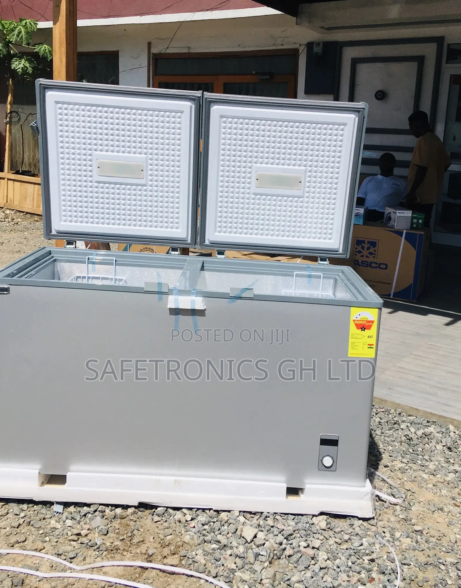 Gray Nasco Doubledoor Nas500fc Chestfreezer 425 Liters