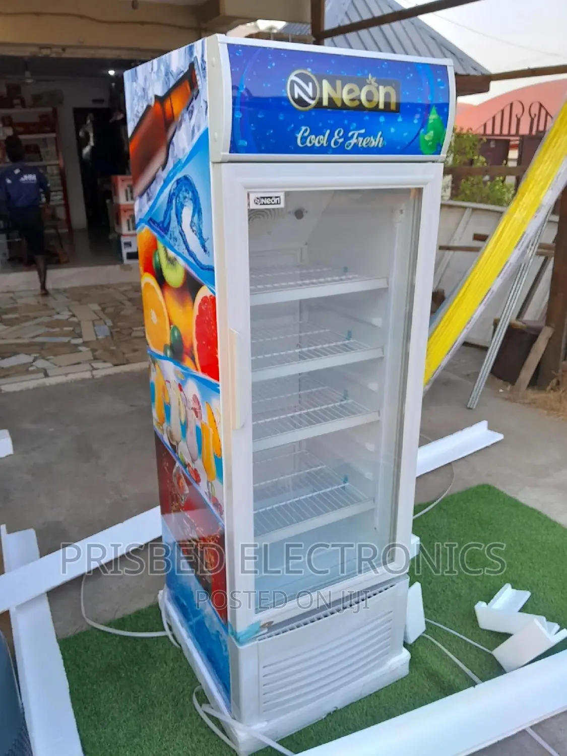 Neon Durable Showcase/Display Fridge 200 Litres
