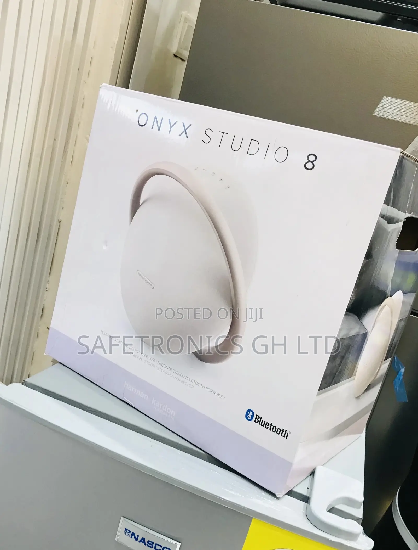 Gold Bluetooth Wireless Kardon Harman Studio 8 Speaker