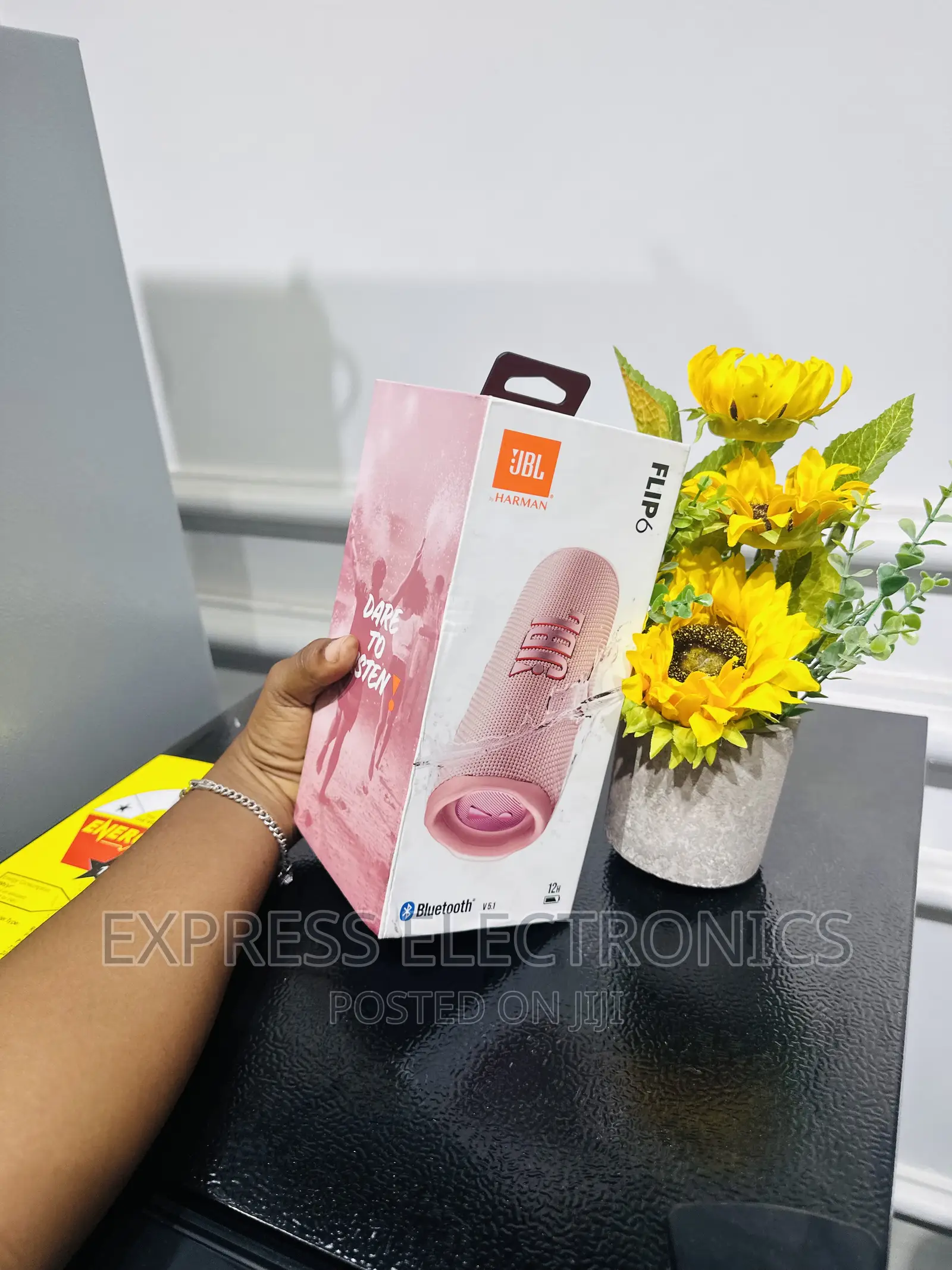 Durable Build Bluetooth Flip 6 Wireless JBL