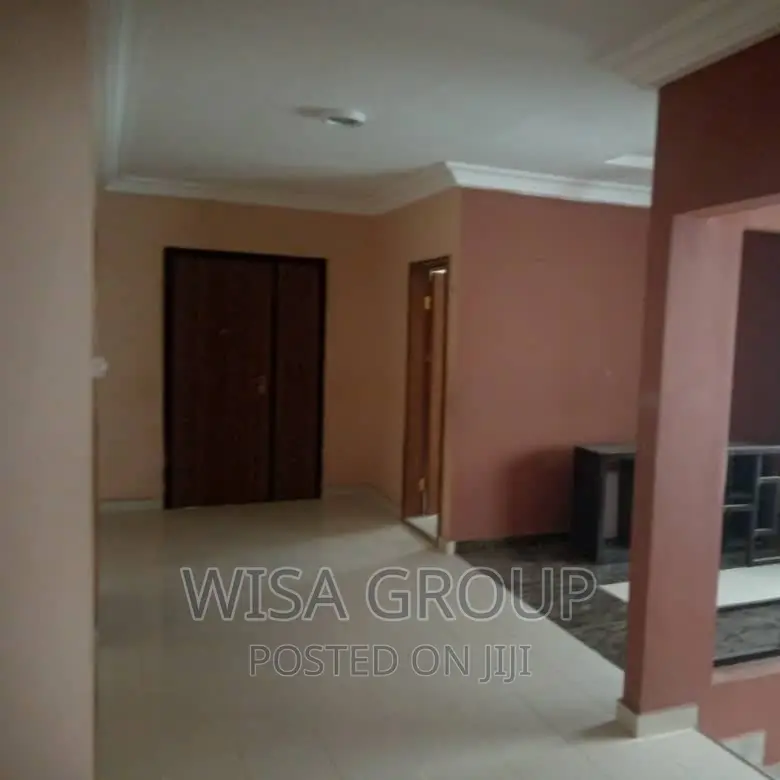 5bdrm Duplex in Wisa Groups, Accra Metropolitan for rent