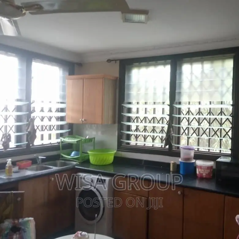 5bdrm Duplex in Wisa Groups, Accra Metropolitan for rent