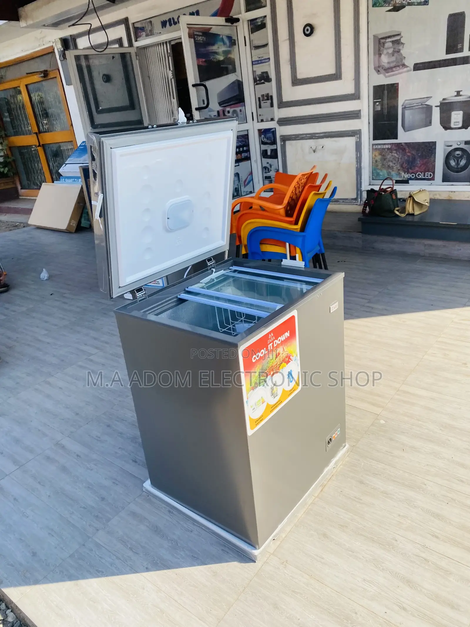 Well Design Zara 200cf Single Door Chest Freezer(144ltr) 