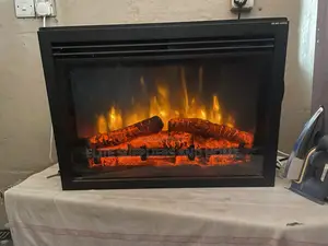 Electric Fireplace/Fireflame 32 Inches