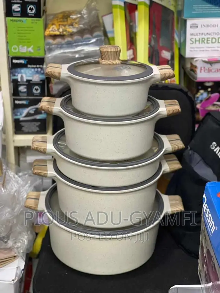 10 Pieces Luxurious Cookware Set