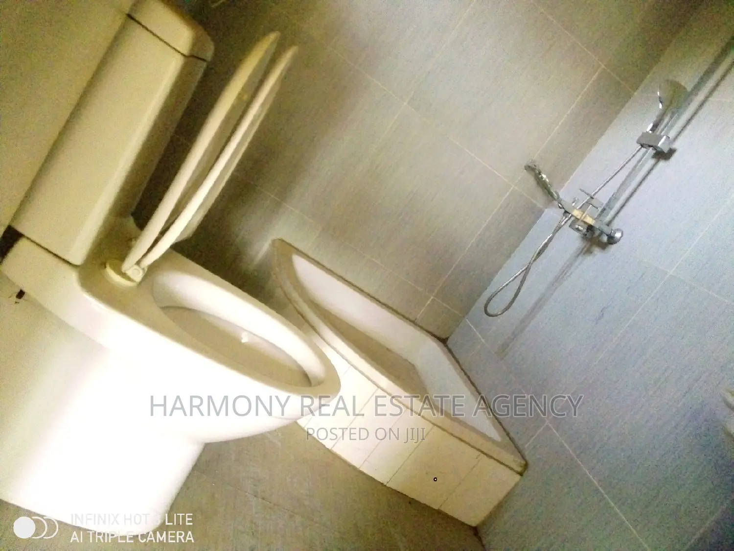 4bdrm House in Dzorwulu for rent