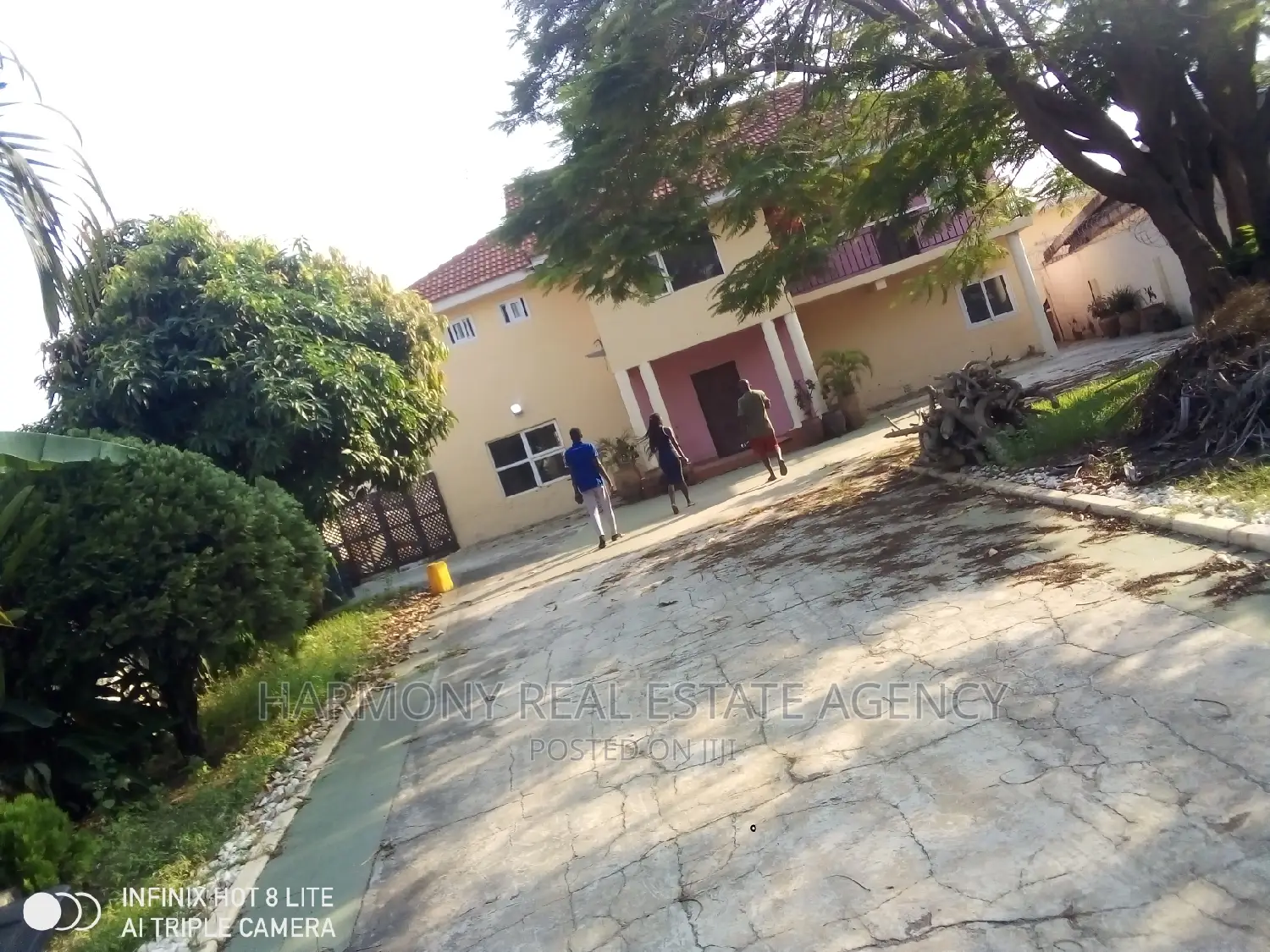 4bdrm House in Dzorwulu for rent