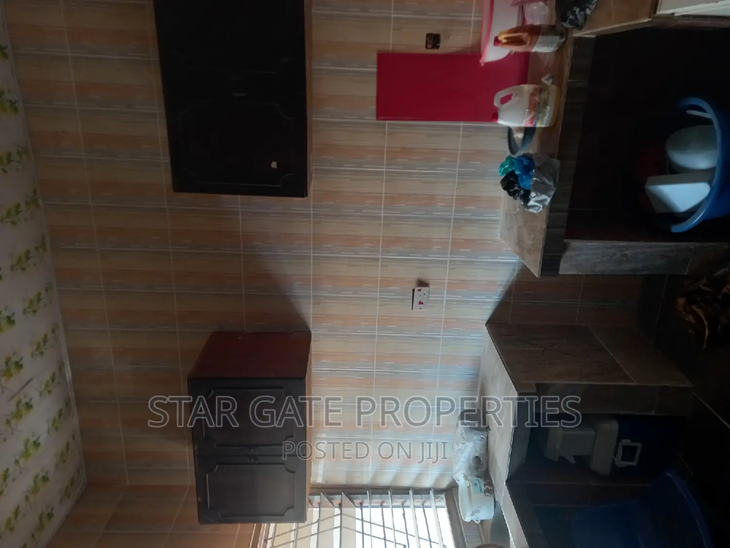 8bdrm House in Star Gate Properties, Kumasi Metropolitan for sale