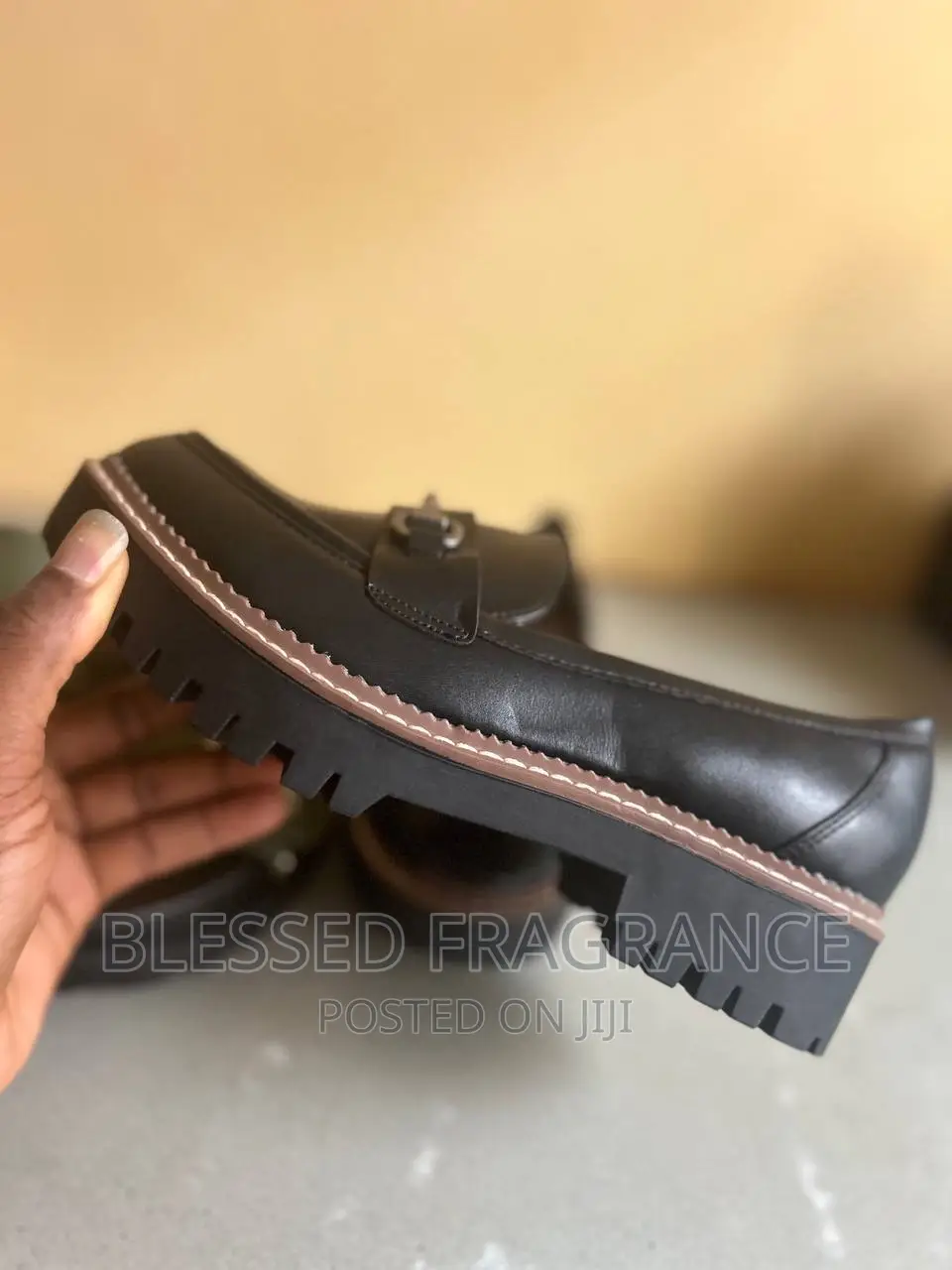 Original Back Shoe From the USA
