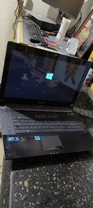 Laptop Asus N73JF 4GB Intel Core I5 HDD 500GB