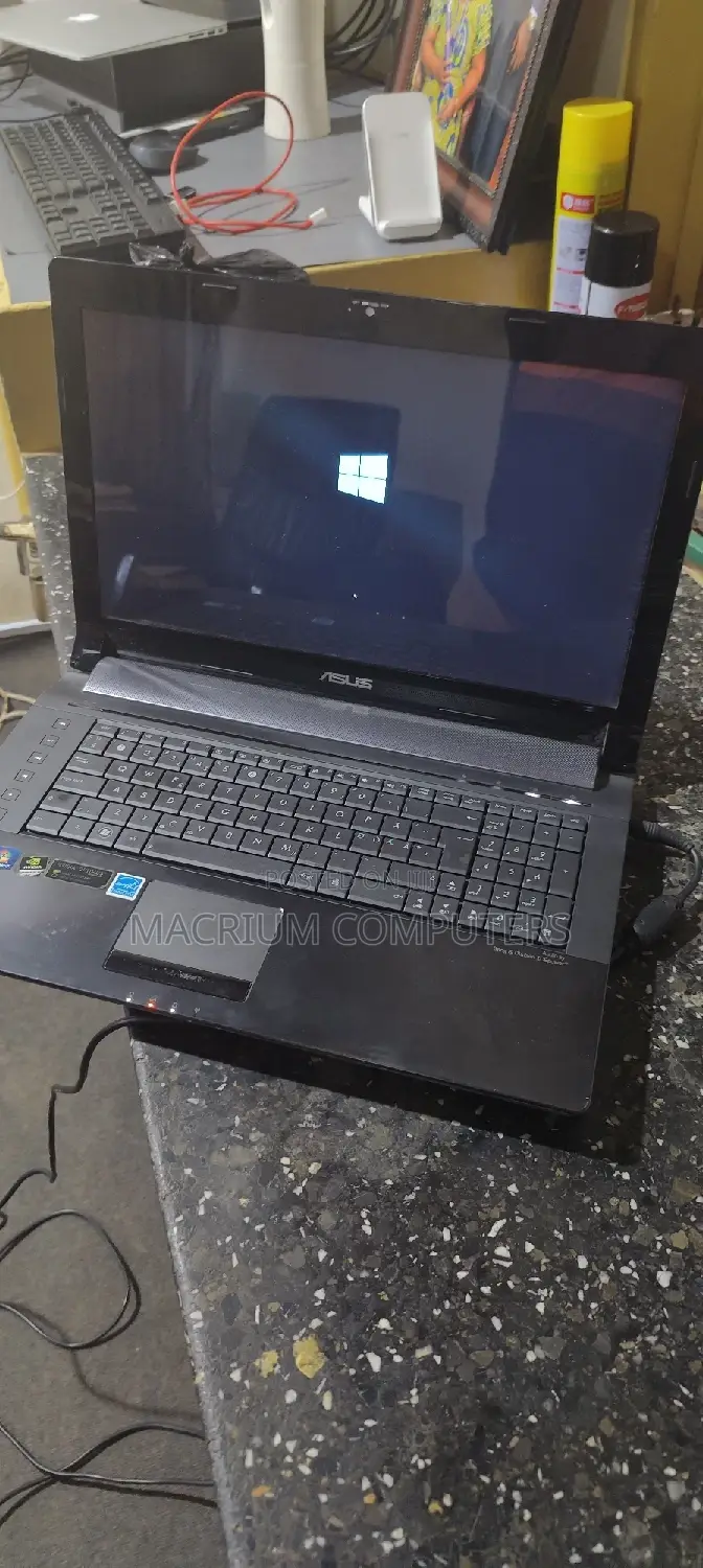 Laptop Asus N73JF 4GB Intel Core I5 HDD 500GB