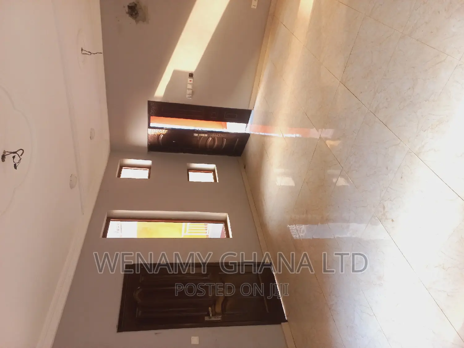 2bdrm Apartment in Community 25, Tema Metropolitan for rent