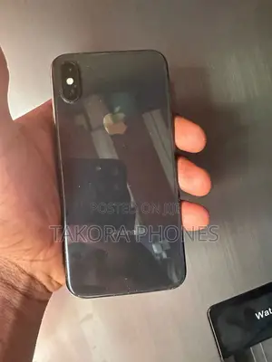Apple iPhone X 64 GB Black