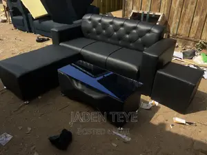Photo - Black Quality Leather Sofa Made to Last