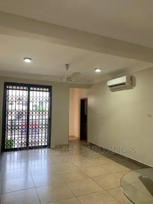 2bdrm Apartment in Testimonial Building, School Junction for rent