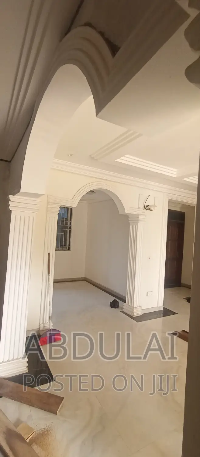 2bdrm Apartment in 2 Bedroom Apartment, for rent