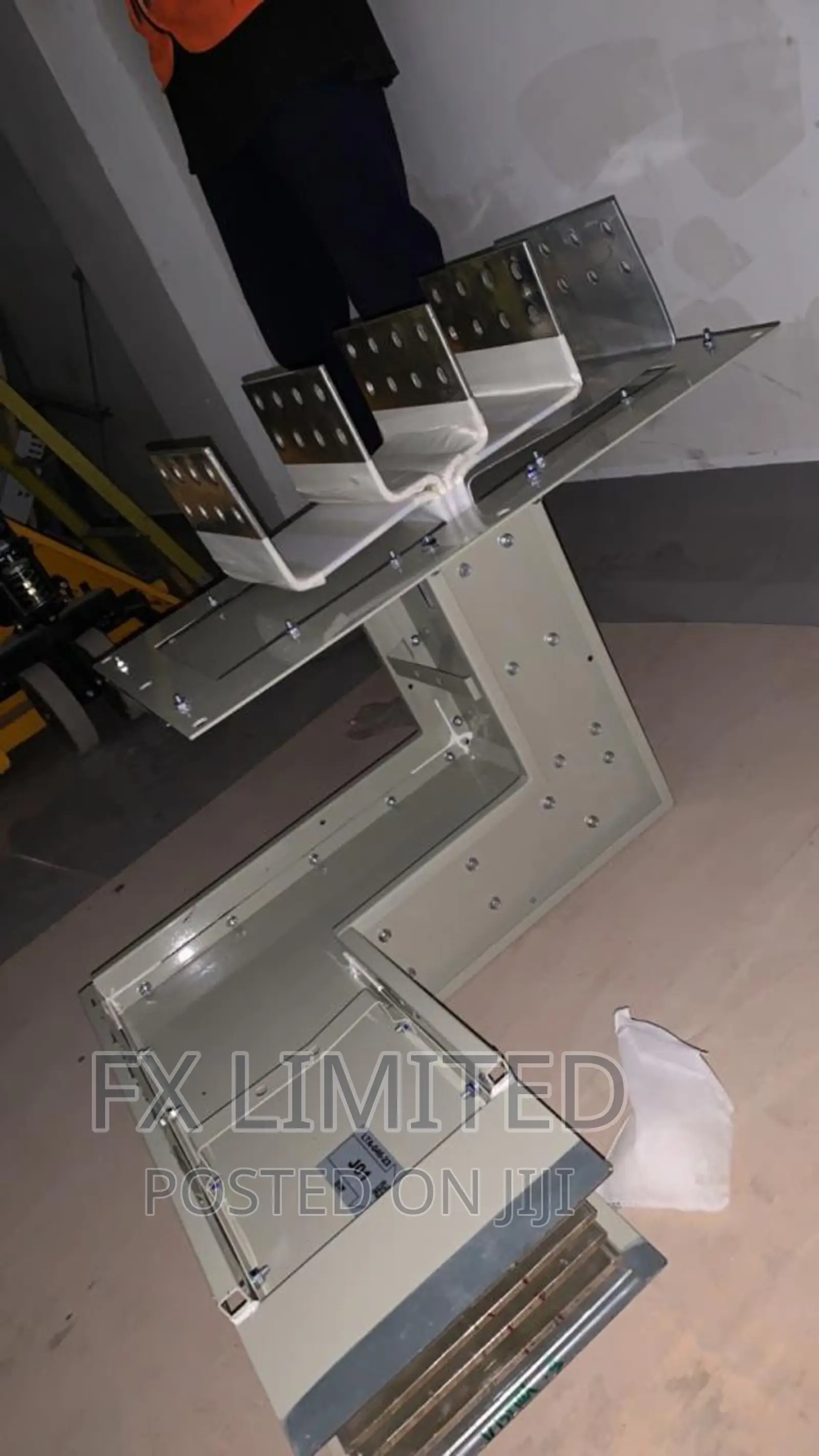Busduct / Busway/Busbar Installation Services