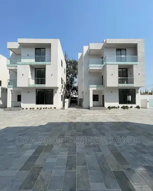 5bdrm House in Airport Residential Area for rent