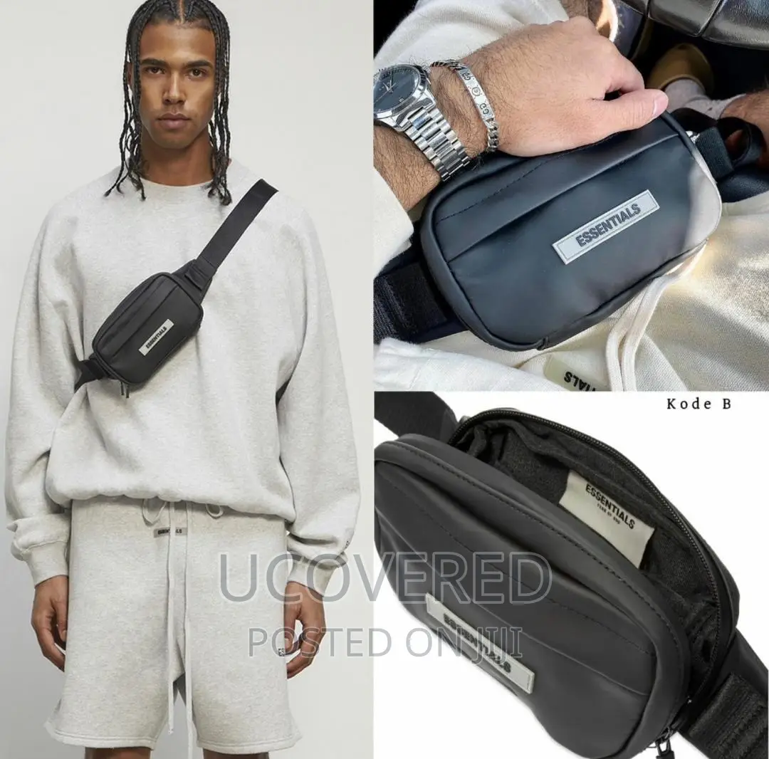 Essential Unisex Side Bag