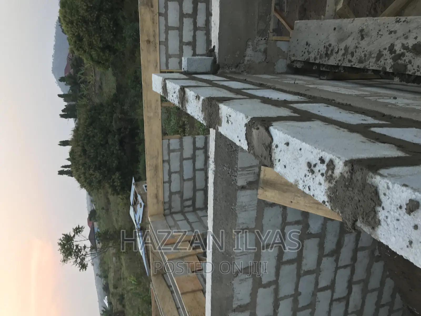 Top Block Laying and Other Mason Jobs