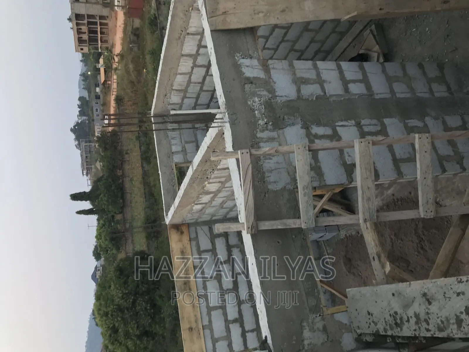 Top Block Laying and Other Mason Jobs