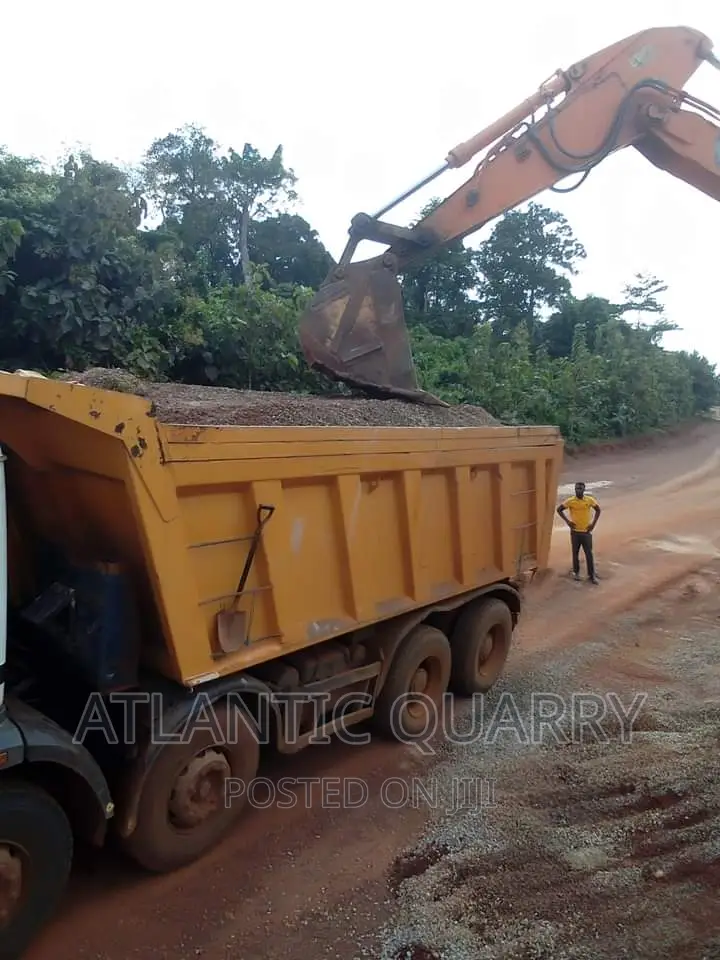Quarry Chippings and Sand Supplies