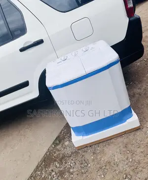 White/Blue Washingmachine Topload Semiautomatic Nasco 7kg