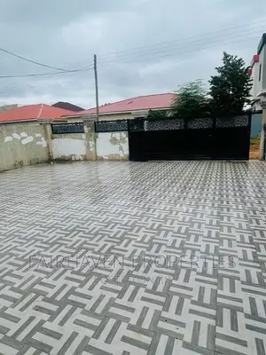 3bdrm House in 18, Spintex for sale