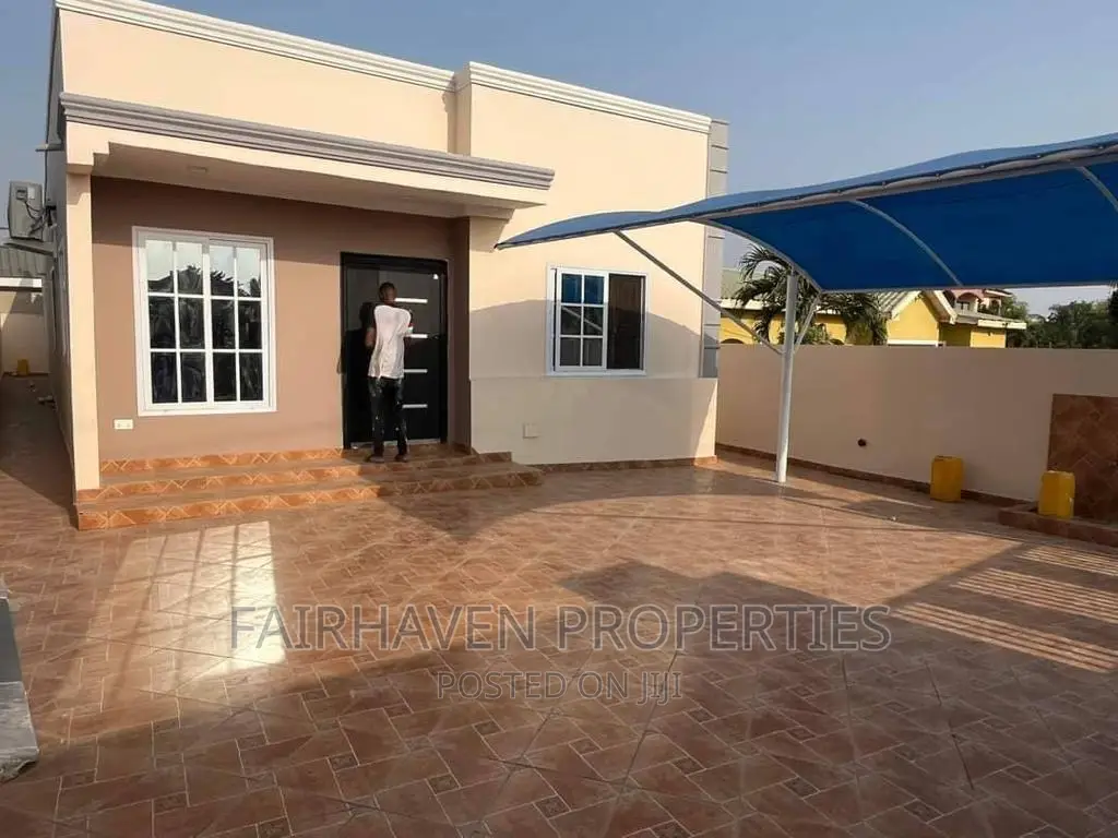 3bdrm House in Kfc, Spintex for sale