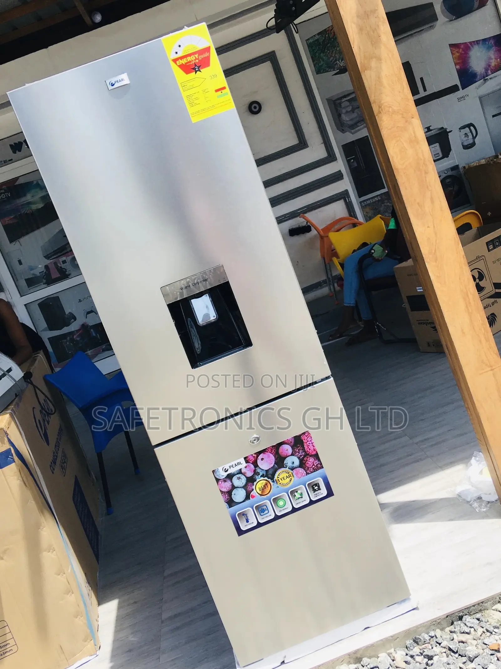 Bottomfreezer Pearl Doubledoor PF-330BWD 251 Liters Fridge