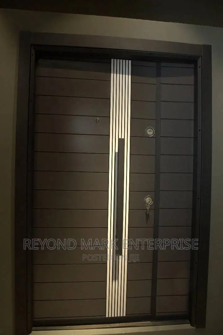 One and a Half Security Door, Luksury Security Door