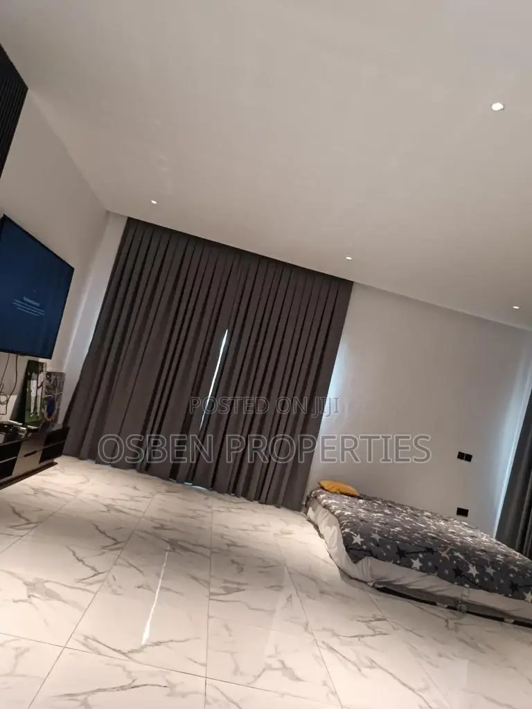 3bdrm Duplex in Pleasant Properties, Lake Side Estate for sale