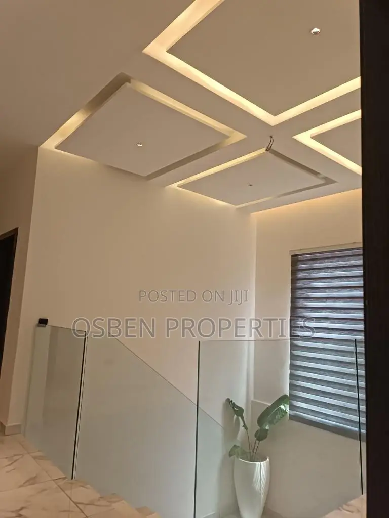 3bdrm Duplex in Pleasant Properties, Lake Side Estate for sale
