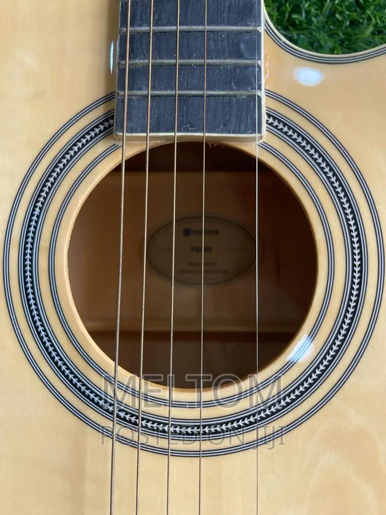 Yamaha Semi-Acoustic Guitar