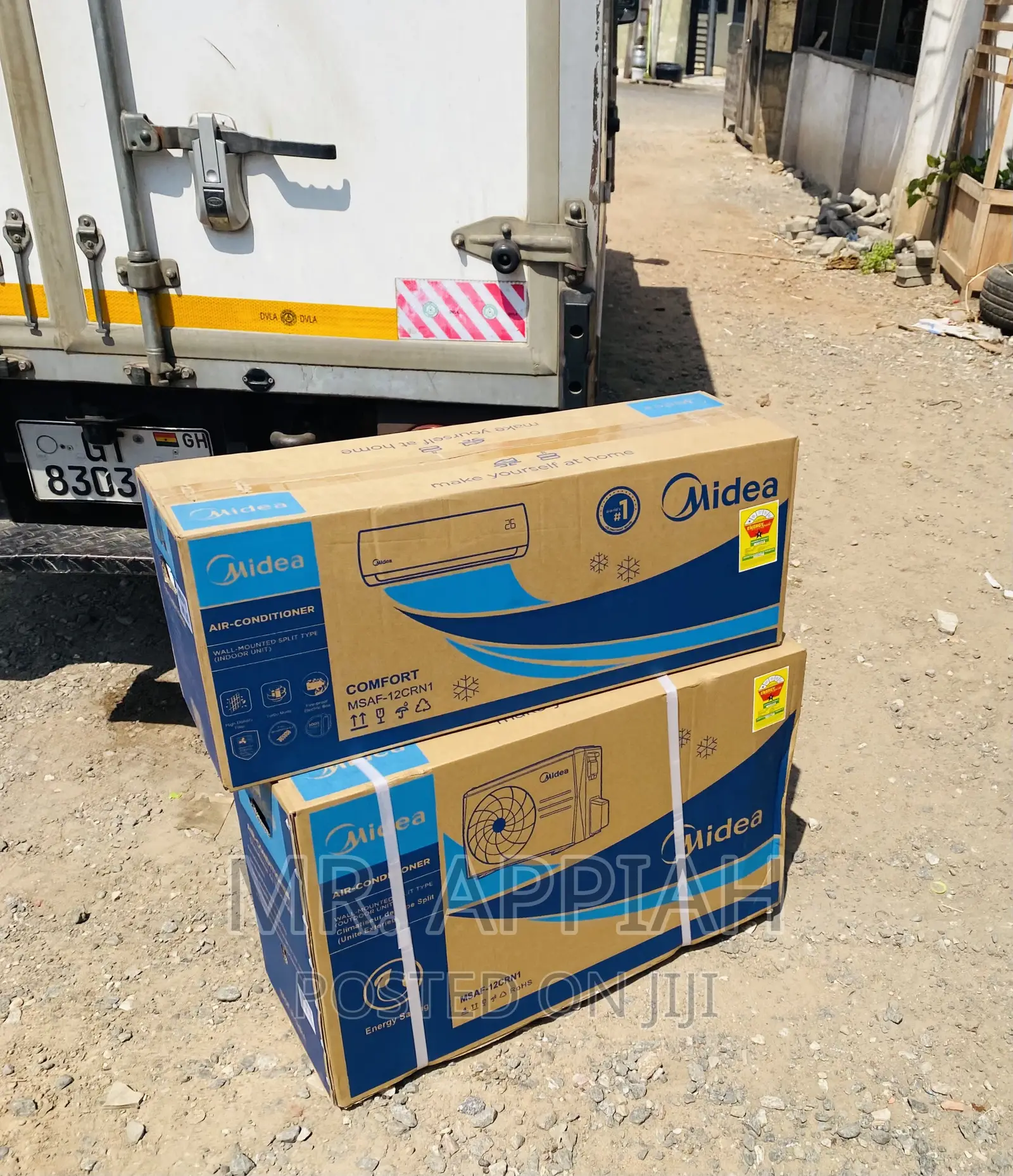 Classic Midea 1.5hp Split Type Electric Air Conditioner.